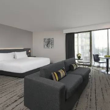 Courtyard by Marriott Brisbane South Bank Отели рядом с достопримечательностью «Открытый развлекательный комплекс Riverstage»