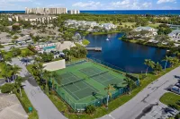 Newly Redone and  furnished 2/2 condo that is walking distance to the beach