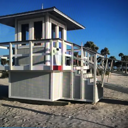 GREAT LOCATION WATERFRONT, HEATED POOL! BEAUTIFUL SUNSETS, ALL PETS STAY FREE!