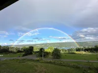 The Barn and Barrel on the bluff of Keuka Lake, offering spectacular views! Hotels in Jerusalem