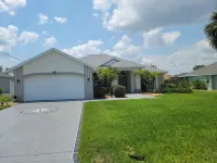 Rotonda West 3 bed/3 bath Home with serene Lake View from your private pool deck
