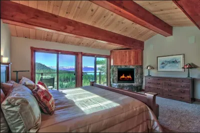 Air Conditioned Luxury - Epic Heavenly & Lake Tahoe Views + Hot Tub + Peloton