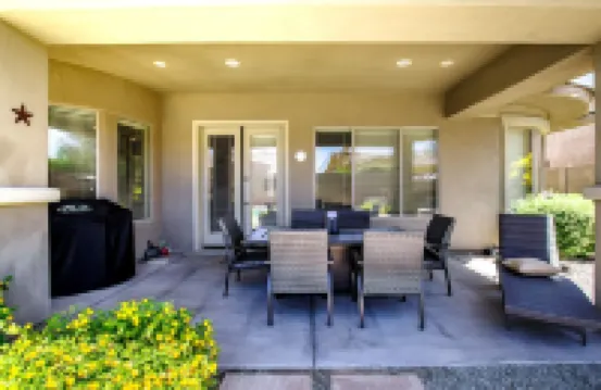 Beautiful 3 bedroom home in a private community in Estrella Mountain Ranch