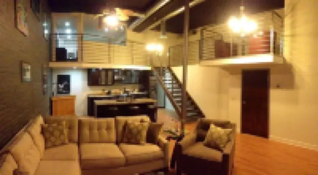 Up to 50% off!!! Spacious & Clean Loft! Downtown right out the Front Door