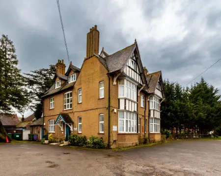 London Gatwick Inn Hotels in Horley