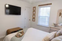 Newly Renovated Kitchen - balcony