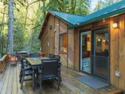MTN Cabin-Hot Tub-Fire Pit-Games-Sleeps 10!! ウェルチズのホテル