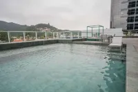 Hilton Garden Inn Itajaí - Pools