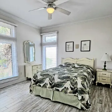 BEACHFRONT HOME~ PRIVATE POOL ~5 BR 3 BA~INLET BEACH~ 30A~Sleeps 12