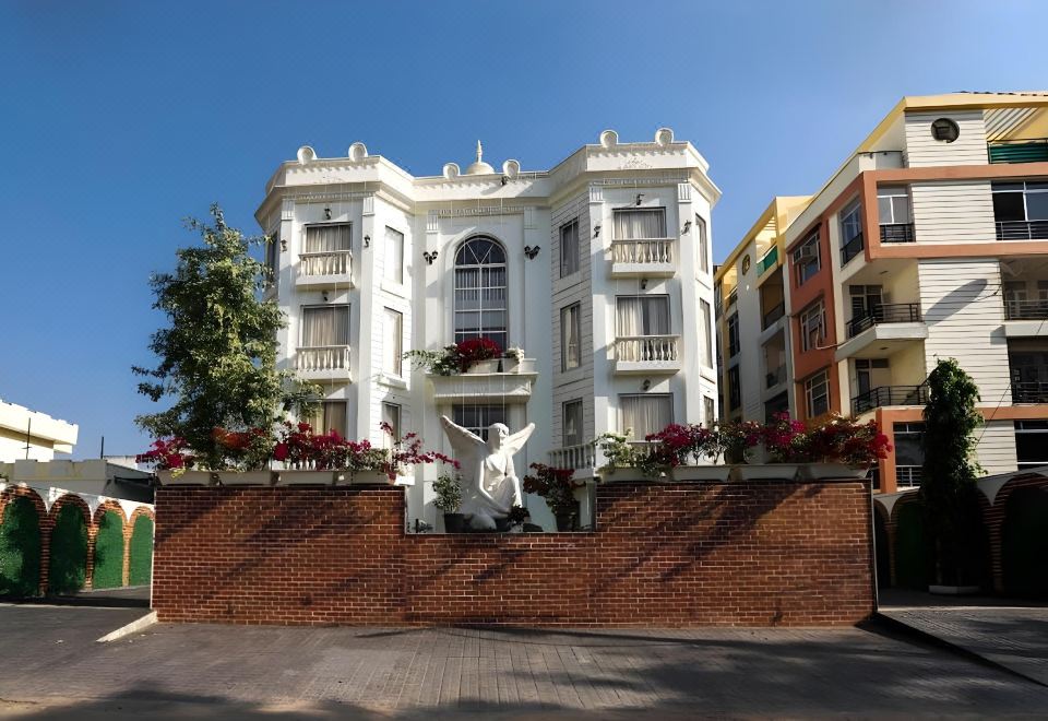 hotel overview picture