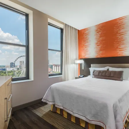 Home2 Suites by Hilton Atlanta Downtown Отели рядом с достопримечательностью «Театр «Табернакл»»