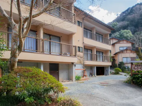 Onsen Minshuku Shikiya