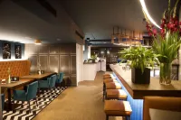 Sono Hotel - Flughafentransfer