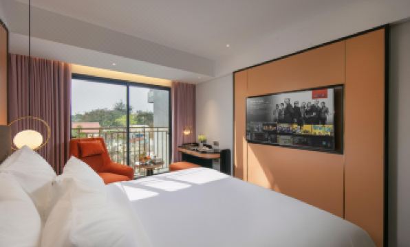 6. 오로라 오리엔탈..