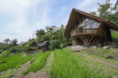 Keuma Villa & Resto Jatiluwih by The Lavana Hotel dekat Patung Buddha Tidur Pupuan Tabanan