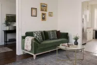 Fire Pit, Game Room, 15 Min to Hershey with King Bed, Entire House - Boutique