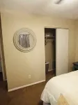 Cozy/peaceful condo that’s centrally-located & only minutes to many attractions.