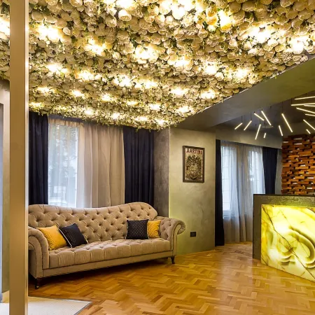 Venis Boutique Hotel