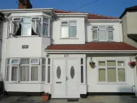 Apple House Guesthouse Heathrow Airport