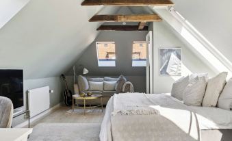 Sanders Swan - Marvellous villa close to the center of Copenhagen
