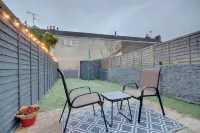 Southsea 4Br Getaway with Private Yard Hotels near University of Portsmouth