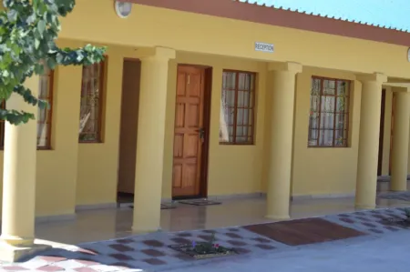 Pacific Conqueror Self Catering Units Отели рядом с достопримечательностью «Maun Rest Camp»