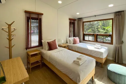 The Hilltop Erawan Hotel a Distretto di Si Sawat