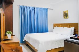 Hotel Century Plaza