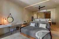 Casa Agape Boutique Hotel Rooftop Pool & Beach Club Access - สระว่ายน้ำแบบอินฟินิตี้