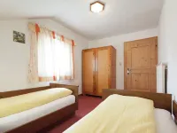 Chalet in Vent Near Stablein Ski Lift