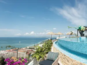 Pinnacle Resorts 179 - Adults Only