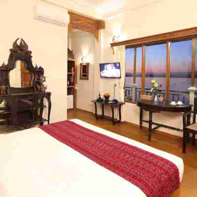 Salay River View Inn Rooms