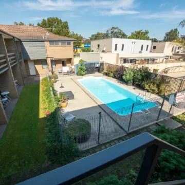 The Black Bull Motel