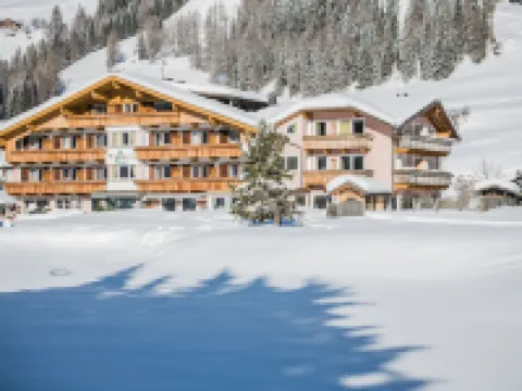 Hotel Waldheim Hotels in Sesto