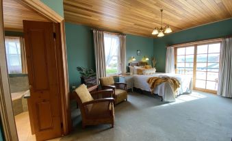 Hanlon Guest House