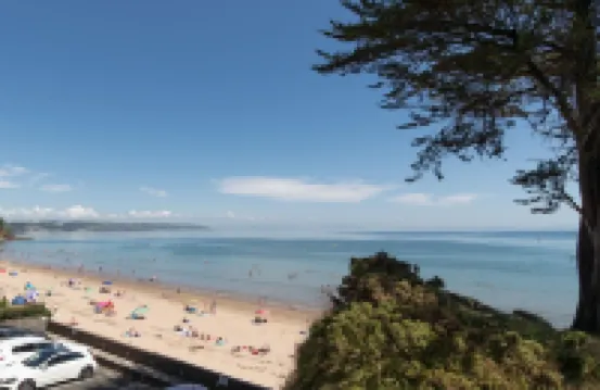 Pleasant View - Direct Beach Access, Sea Views and Parking