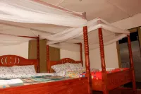 Mara Forest Camp Hotels in Сиана