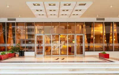 Horizont Hotel Отели в г. 