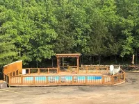 White Wing Lodge Hotels in Sunset Cove Township