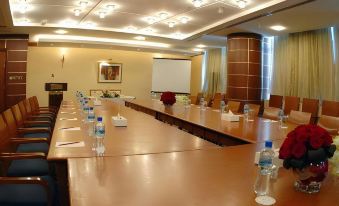 Al Muntazah Plaza Hotel