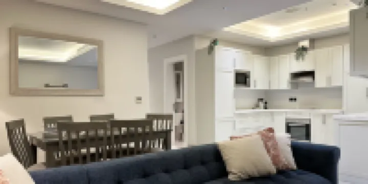 Kease King Salman - Royal Touch