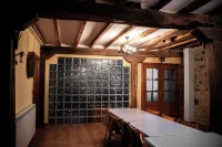 Agroturismo Biltegi Etxea Hotels in San Millan/Donemiliaga