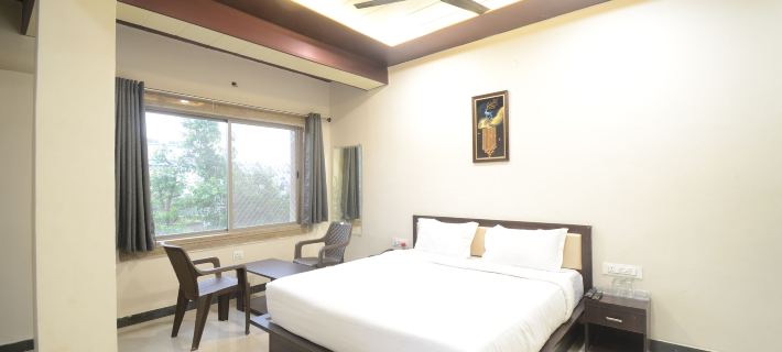 Hotel Shri Dhwaja Inn Hotels in Nathdwara