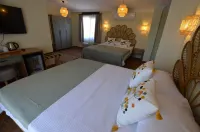 Ados Otel - balcony