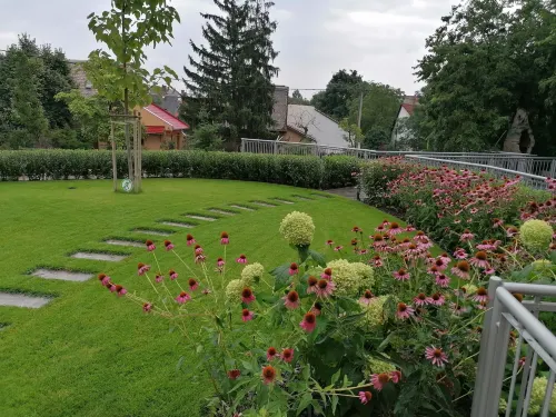 Tóni Villa Hotels in Dunakeszi