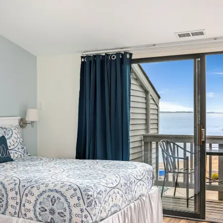 The Shores Bay View Unit 5586