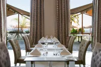 Atlantica Miramare Beach - parking