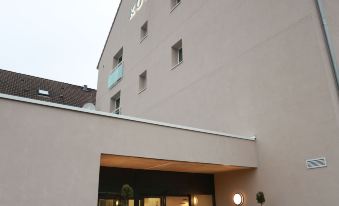 Le Konine - Hotel & Bar & Restaurant