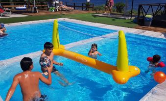 Clara Resort