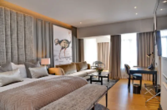 Apogee Boutique Hotel & Spa